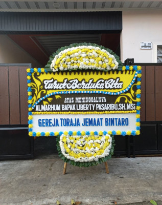 Papan Bunga Duka di Dataran Tinggi